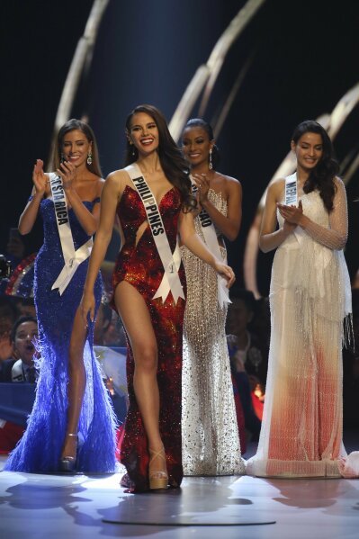 Catriona gray miss universe 2018 evening gown top